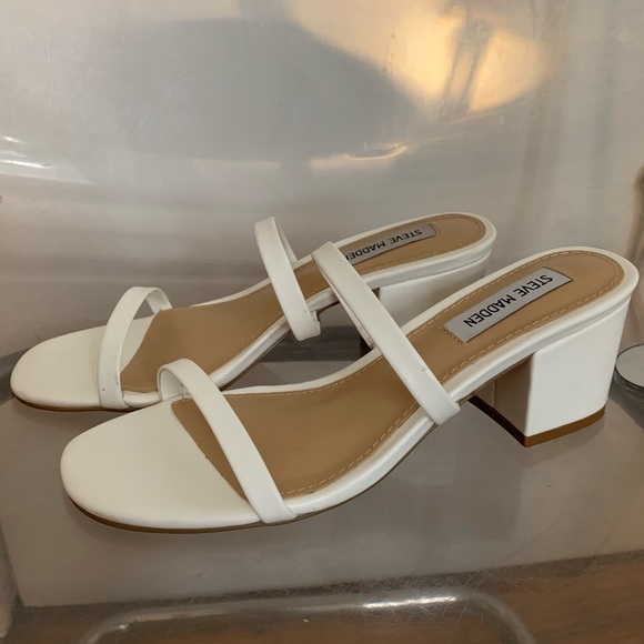 Steve Madden Issy White Sandals Sz 
